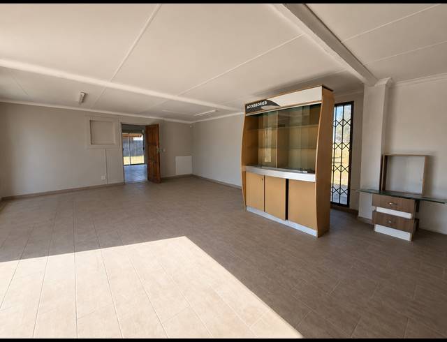 4 BEDROOM HOUSE FOR SALE IN WALDRIFT
